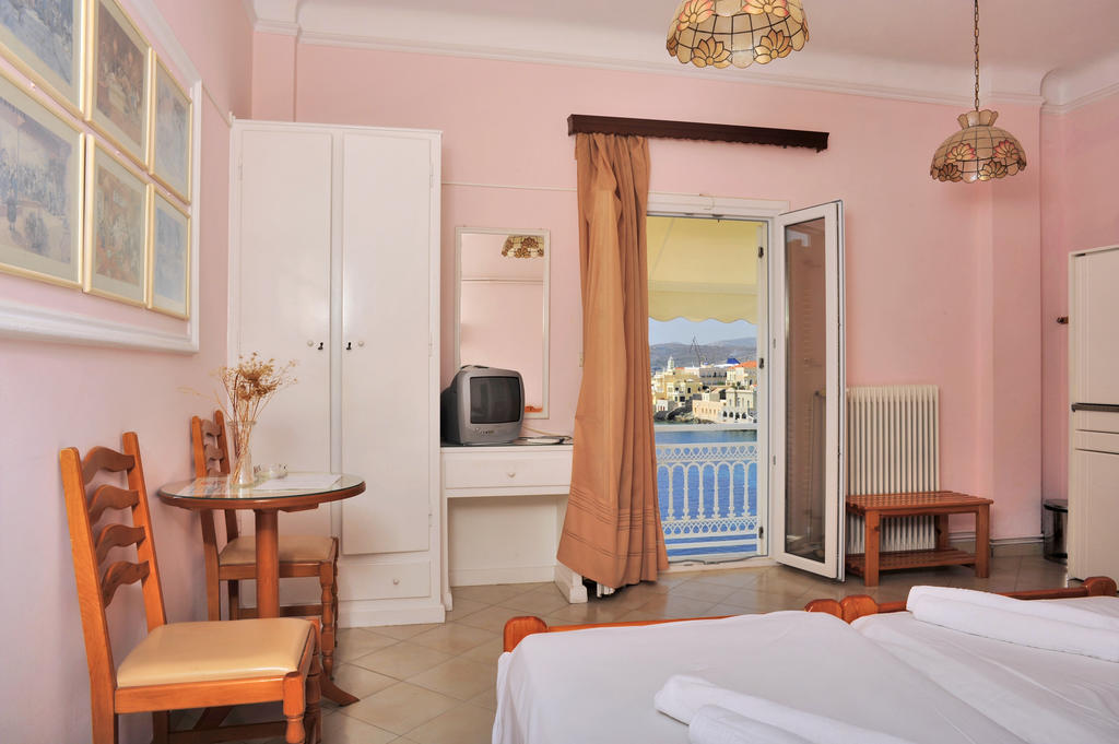 ארמופוליס Sea Colours Rooms & Apartments מראה חיצוני תמונה