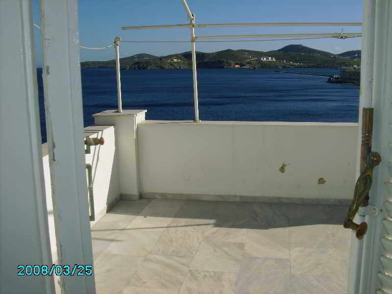 ארמופוליס Sea Colours Rooms & Apartments מראה חיצוני תמונה